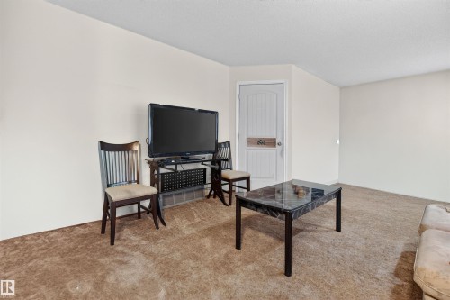 4104 109 Street, Edmonton, AB - Indoor