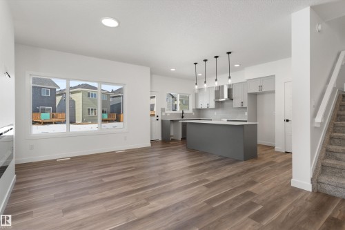4028 207 Street, Edmonton, AB - Indoor Photo Showing Kitchen With Upgraded Kitchen
