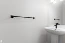4028 207 Street, Edmonton, AB  - Indoor Photo Showing Bathroom 
