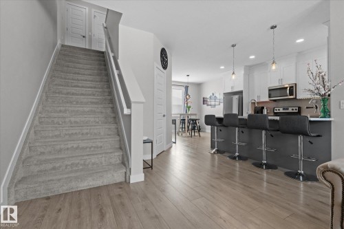 6 Hemingway Crescent, Spruce Grove, AB - Indoor