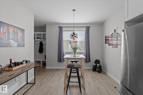 6 Hemingway Crescent, Spruce Grove, AB - Indoor