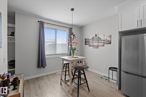 6 Hemingway Crescent, Spruce Grove, AB - Indoor