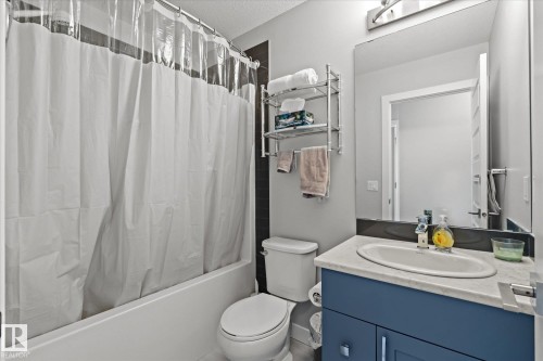 6 Hemingway Crescent, Spruce Grove, AB - Indoor Photo Showing Bathroom