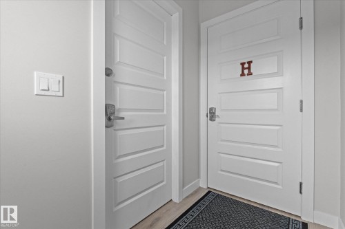 6 Hemingway Crescent, Spruce Grove, AB - Indoor Photo Showing Other Room