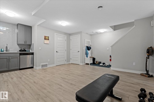 6 Hemingway Crescent, Spruce Grove, AB - Indoor