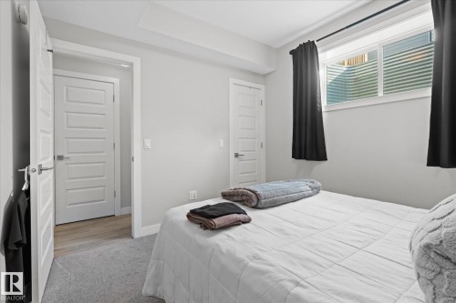 6 Hemingway Crescent, Spruce Grove, AB - Indoor Photo Showing Bedroom