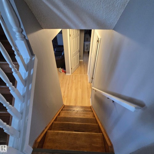 4016 22 Avenue, Edmonton, AB - Indoor Photo Showing Other Room