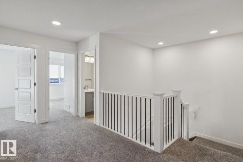 2523 210 Street, Edmonton, AB - Indoor Photo Showing Other Room
