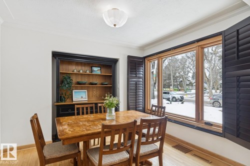 10537 140 Street, Edmonton, AB - Indoor Photo Showing Dining Room