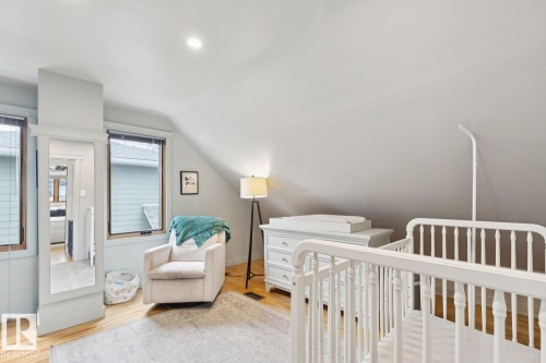 10537 140 Street, Edmonton, AB - Indoor Photo Showing Bedroom