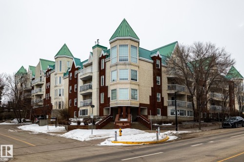 410 3 PERRON Street  St. Albert, AB T8N 5Z5