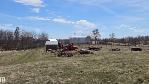 11 Twin Lakes Drive, Rural Lamont County, AB 