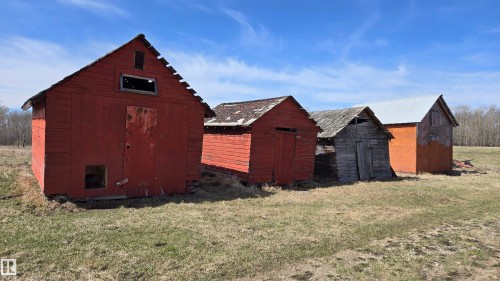 11 Twin Lakes Drive, Rural Lamont County, AB 