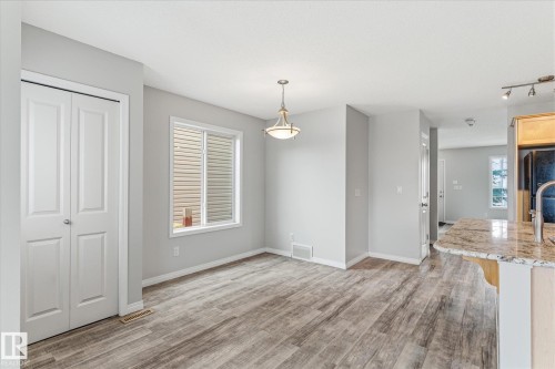 424 Songhurst Place, Leduc, AB - Indoor