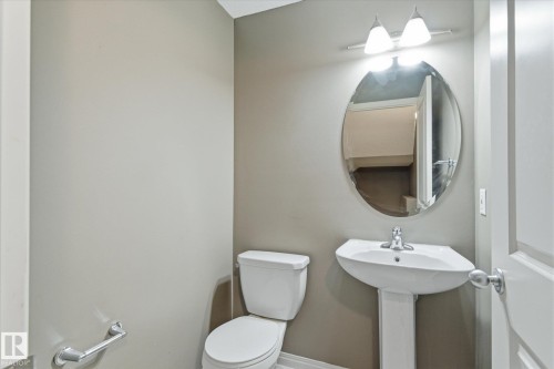 424 Songhurst Place, Leduc, AB - Indoor Photo Showing Bathroom