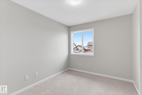 424 Songhurst Place, Leduc, AB - Indoor Photo Showing Other Room