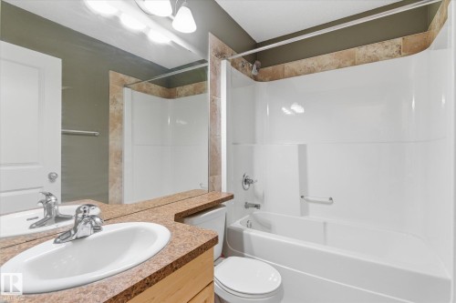 424 Songhurst Place, Leduc, AB - Indoor Photo Showing Bathroom