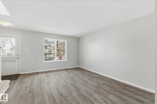 424 Songhurst Place, Leduc, AB - Indoor Photo Showing Other Room