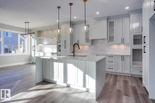 3601 42 Avenue, Beaumont, AB - Indoor Photo Showing Kitchen With Upgraded Kitchen