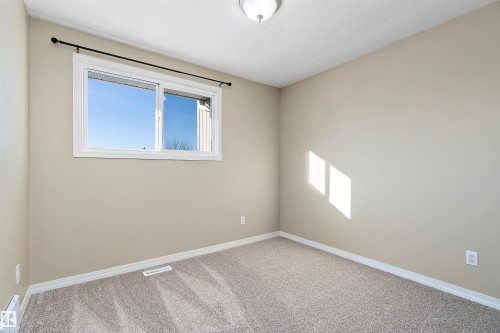 14583 121 Street, Edmonton, AB - Indoor Photo Showing Other Room