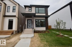 UPPER 3866 CHRUSTAWKA Place SW  Edmonton, AB T6W 5B2