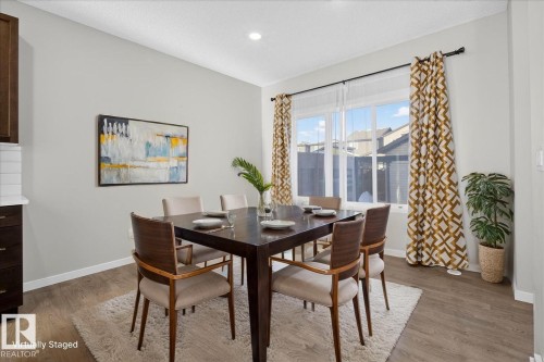 2463 Kelly Circle, Edmonton, AB - Indoor Photo Showing Dining Room
