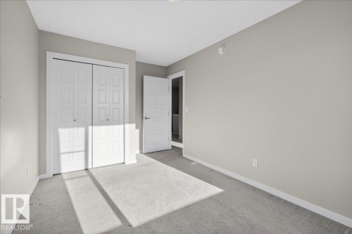 2463 Kelly Circle, Edmonton, AB - Indoor Photo Showing Other Room