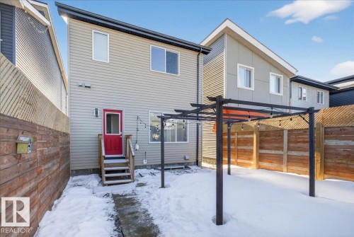 2463 Kelly Circle, Edmonton, AB - Outdoor