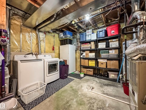 13036 139 Street, Edmonton, AB - Indoor Photo Showing Laundry Room