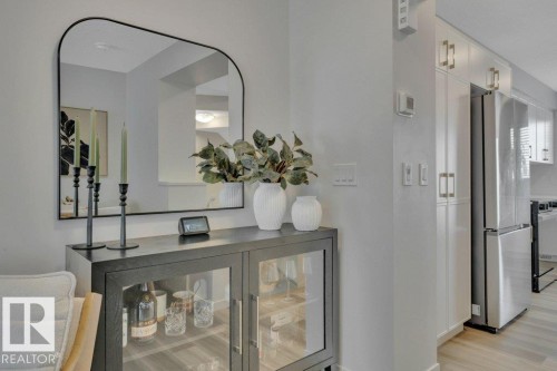 28 850 Secord Boulevard, Edmonton, AB - Indoor Photo Showing Other Room