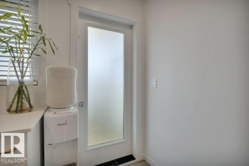 28 850 Secord Boulevard, Edmonton, AB - Indoor Photo Showing Other Room