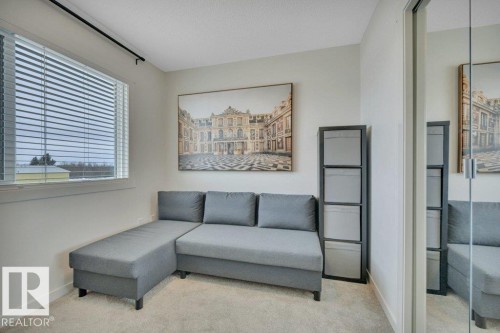 28 850 Secord Boulevard, Edmonton, AB - Indoor Photo Showing Living Room