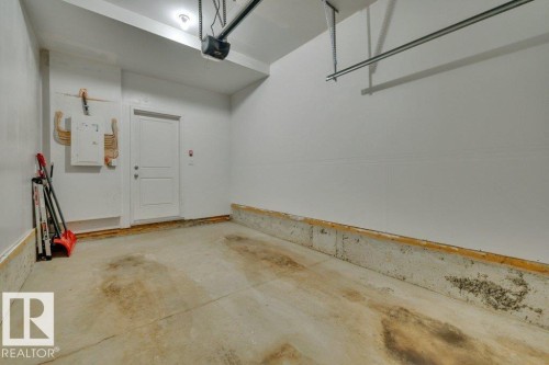 28 850 Secord Boulevard, Edmonton, AB - Indoor