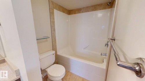 315 6925 199 Street, Edmonton, AB - Indoor Photo Showing Bathroom