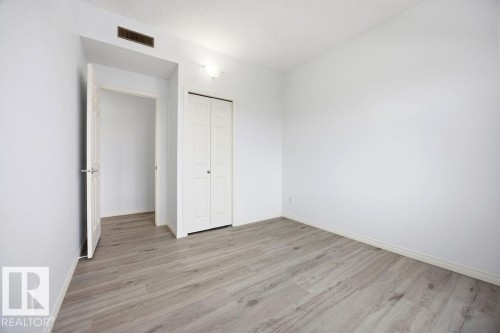 34 1179 Summerside Drive, Edmonton, AB - Indoor Photo Showing Other Room