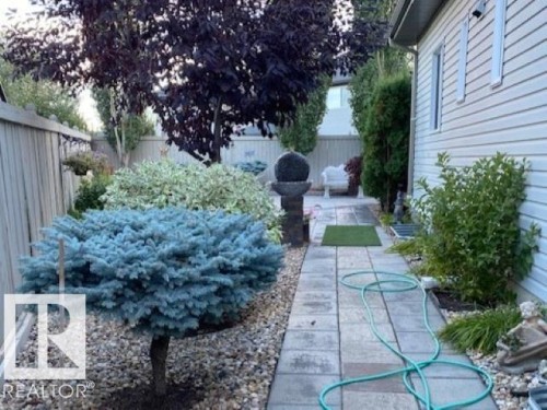 1213 Cunningham Drive, Edmonton, AB - Outdoor