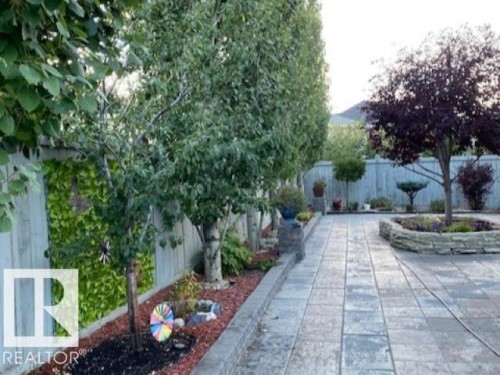 1213 Cunningham Drive, Edmonton, AB - Outdoor