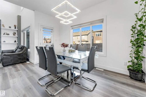 415 42 Street, Edmonton, AB - Indoor Photo Showing Dining Room