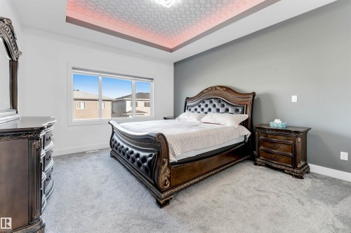 415 42 Street, Edmonton, AB - Indoor Photo Showing Bedroom