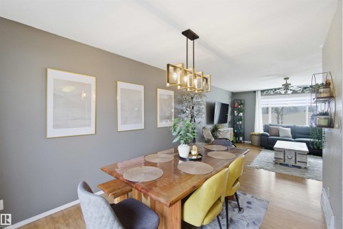6008 54 Avenue, Camrose, AB - Indoor Photo Showing Dining Room