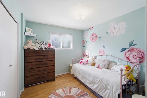 6008 54 Avenue, Camrose, AB - Indoor Photo Showing Bedroom