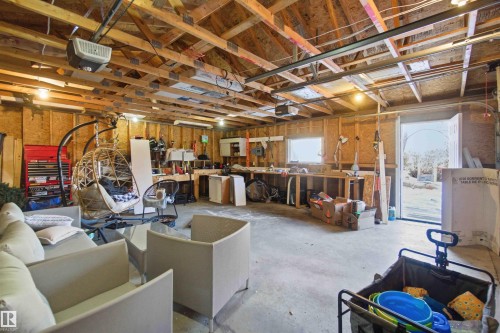 6008 54 Avenue, Camrose, AB - Indoor Photo Showing Basement