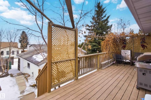 6008 54 Avenue, Camrose, AB - Outdoor With Exterior