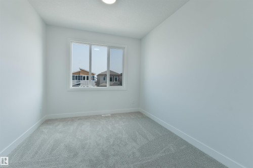 603 Ashgrove Circle, Leduc, AB - Indoor Photo Showing Other Room