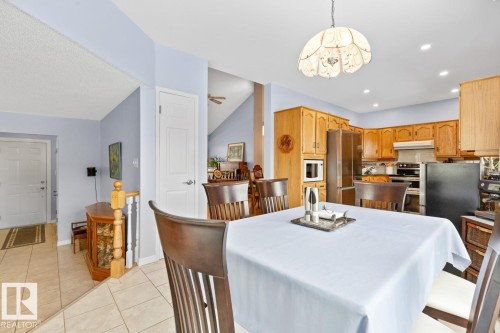 Eating Area In Kitchen. - 12824 157 Avenue, Edmonton, AB - Indoor