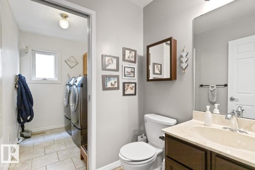 2 Piece Bathroom On The Main Floor. - 12824 157 Avenue, Edmonton, AB - Indoor
