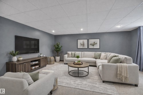 178 Keystone Crescent, Leduc, AB - Indoor Photo Showing Other Room