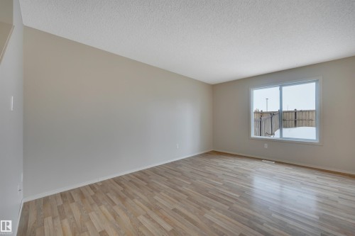 178 Keystone Crescent, Leduc, AB - Indoor Photo Showing Other Room