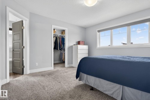 36 Riviere, St. Albert, AB - Indoor Photo Showing Bedroom