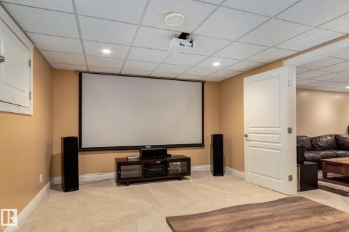 9728 141 Street, Edmonton, AB - Indoor